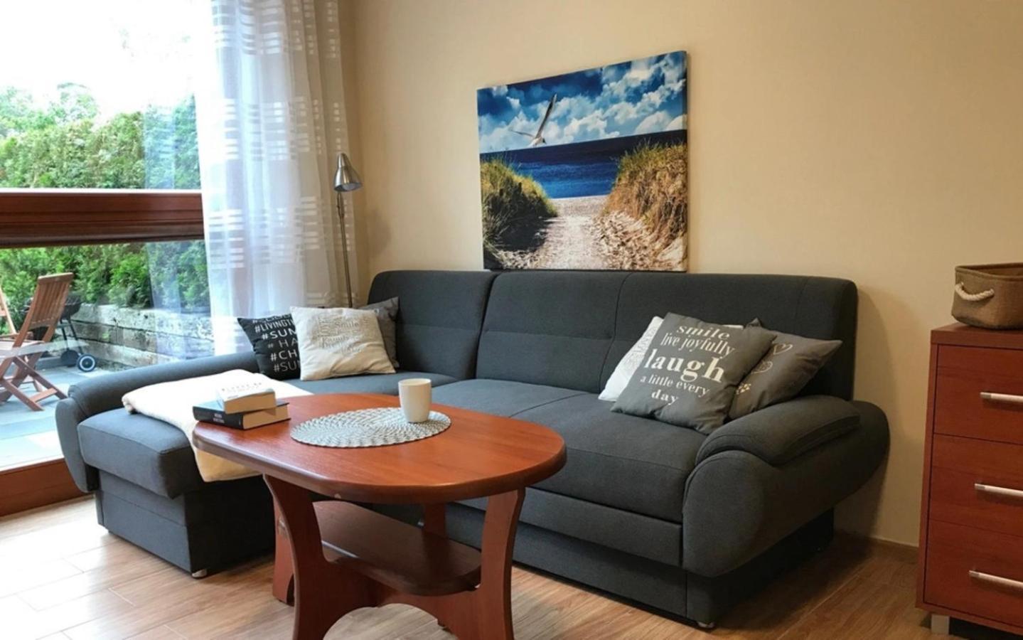 Apartamenty Winniczki โปเบียโรโว ภายนอก รูปภาพ